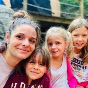 Meet your Posher, Isabelle